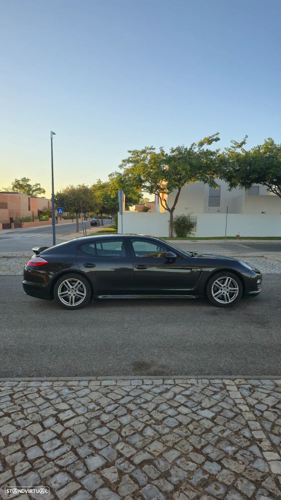 Porsche Panamera 4 PDK - 2
