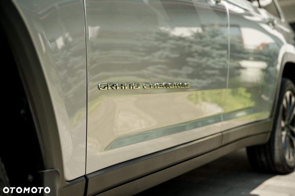 Jeep Grand Cherokee - 6