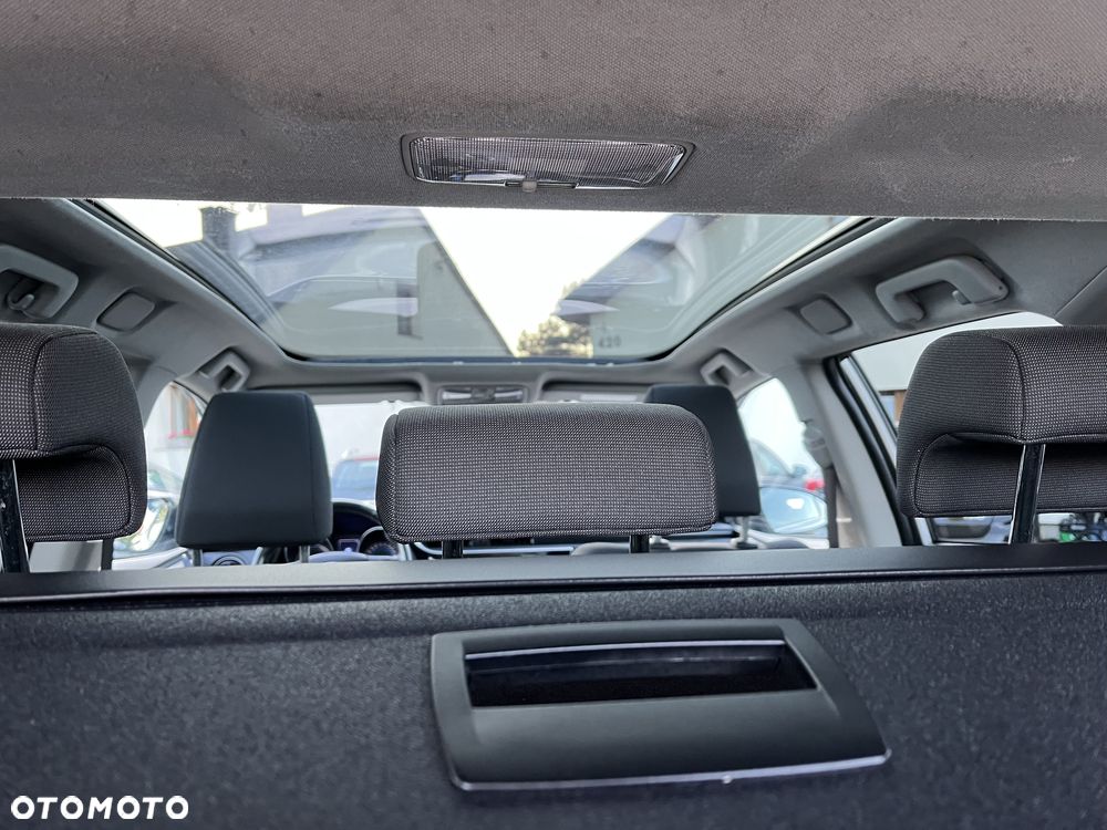 Toyota Auris - 10