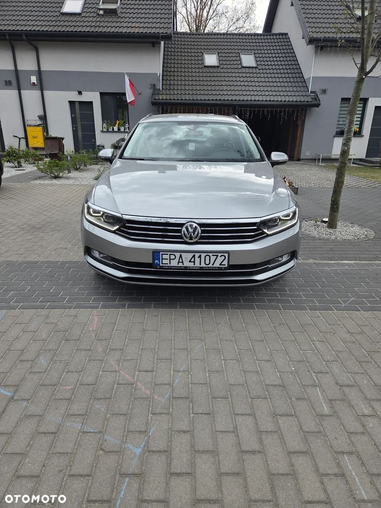 Volkswagen Passat - 18