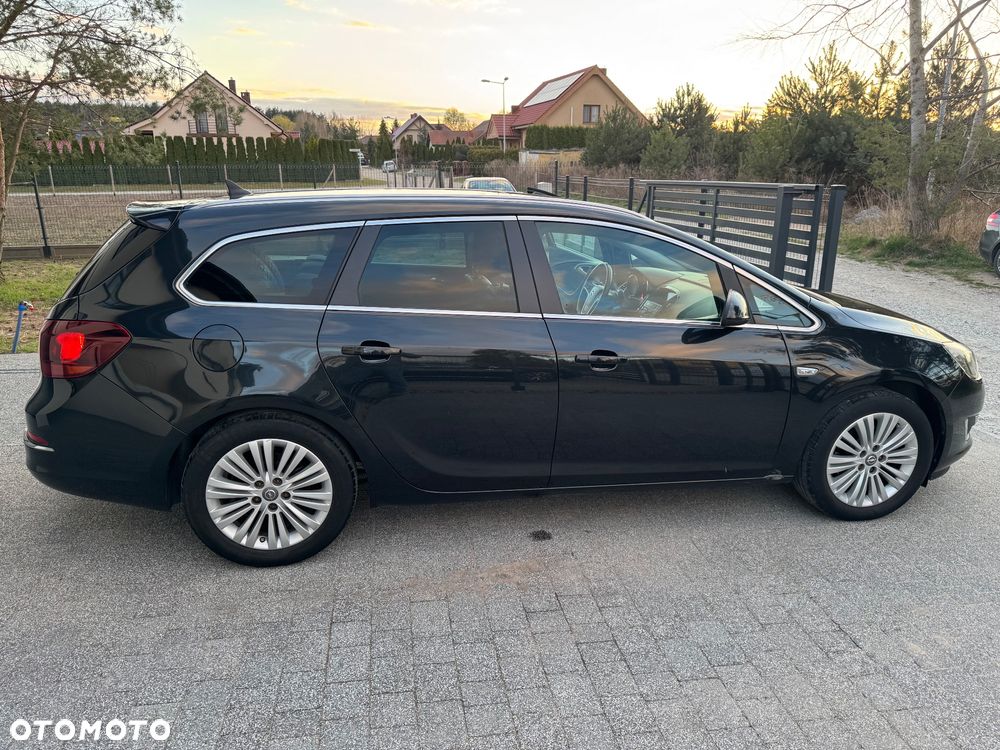 Opel Astra 1.6 CDTI Cosmo - 2