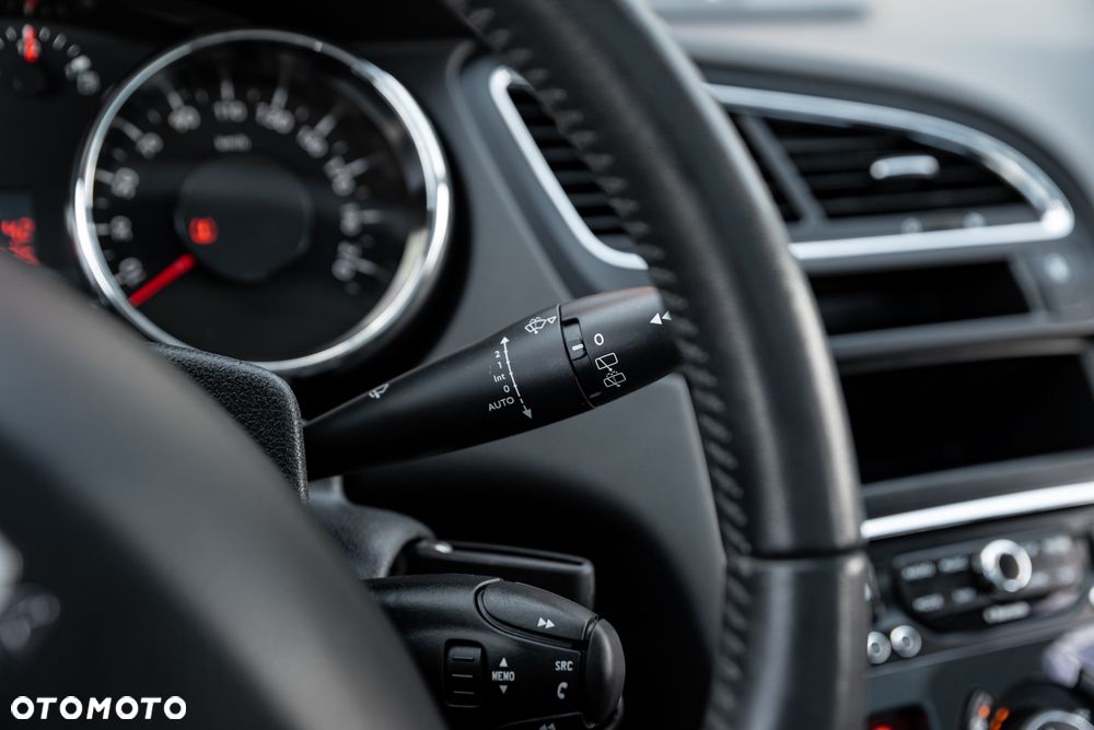 Peugeot 5008 HDI 150 Allure - 37