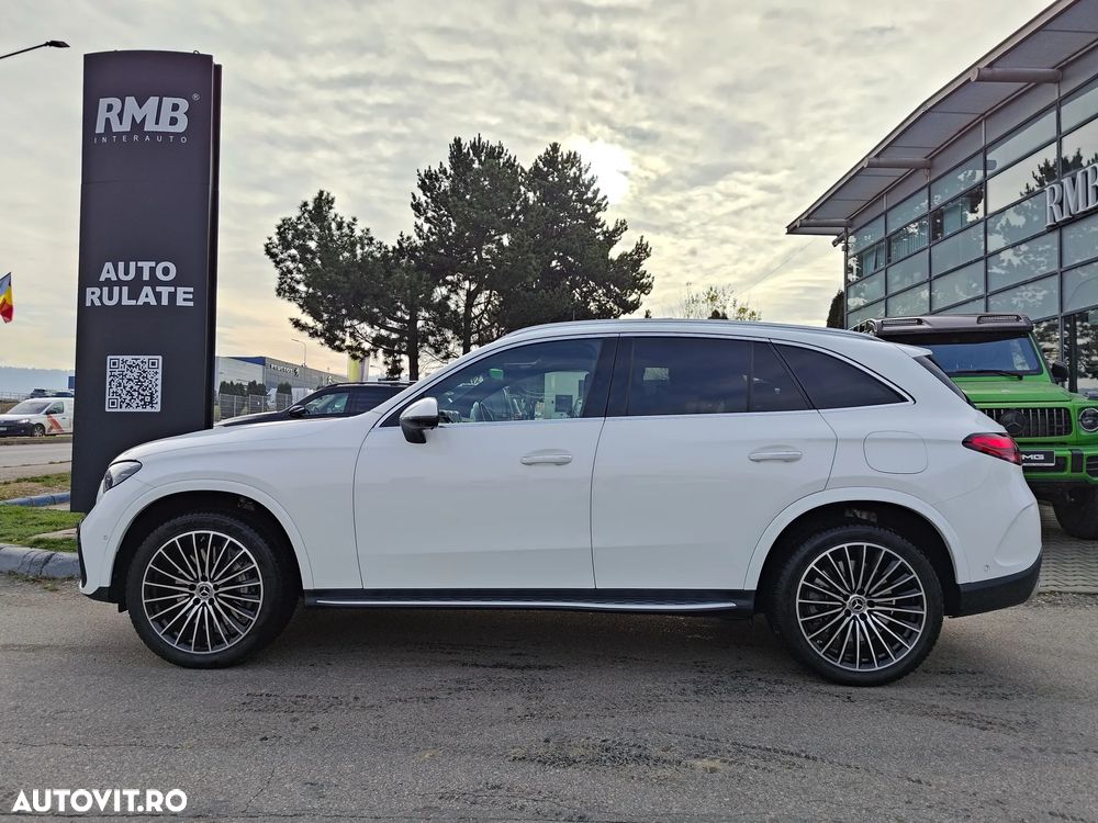 Mercedes-Benz GLC 300 e 4MATIC - 11