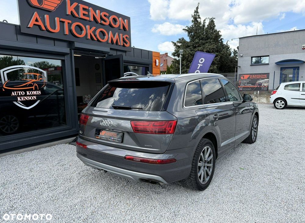 Audi Q7 - 3