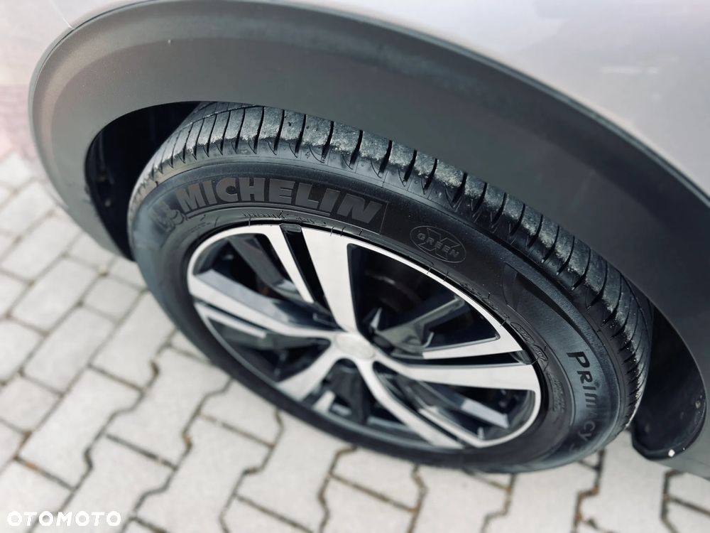 Peugeot 5008 BlueHDi 130 Allure Pack - 25