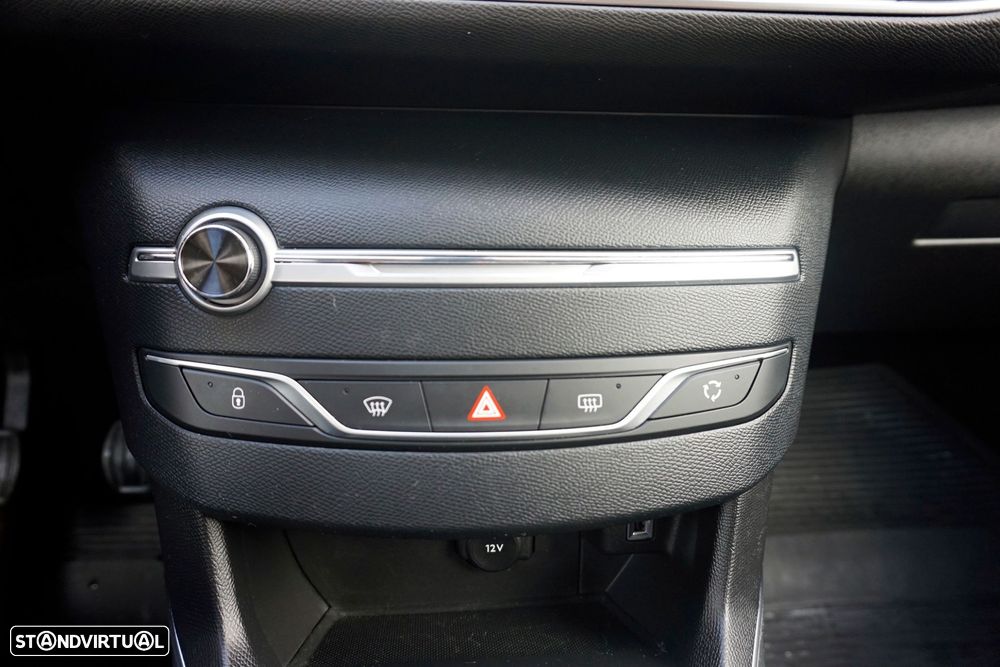 Peugeot 308 PureTech 110 Stop & Start Allure - 24