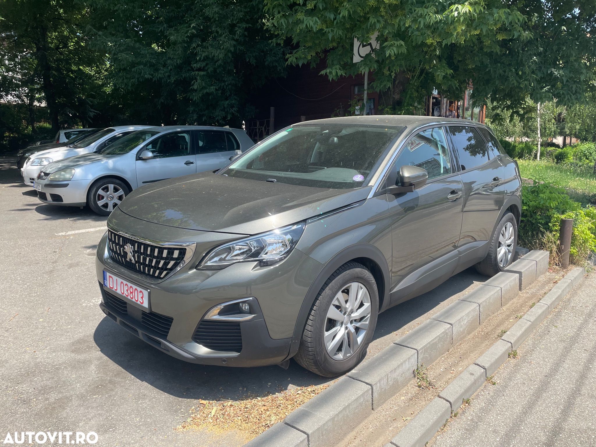 Peugeot 3008 PureTech 130 Stop & Start GPF Roadtrip - 1