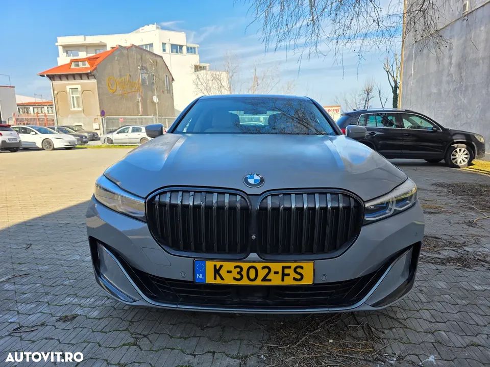 BMW Seria 7 745e AT PHEV - 2