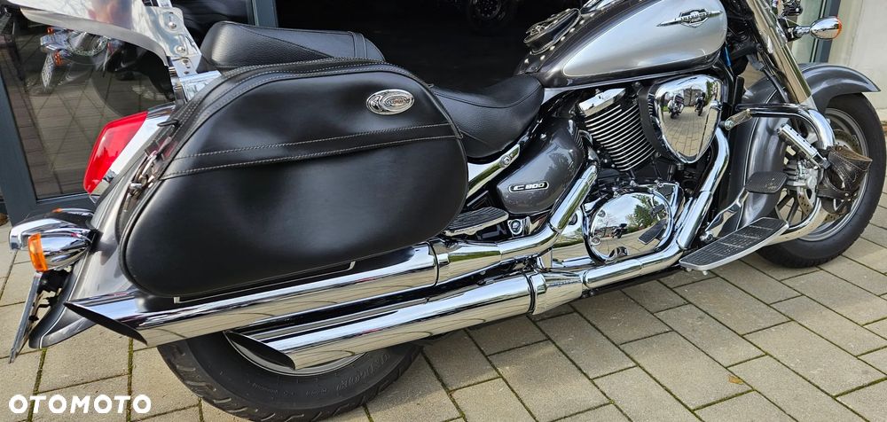 Suzuki VL 800 Volusia - Boulevard C50 - 6