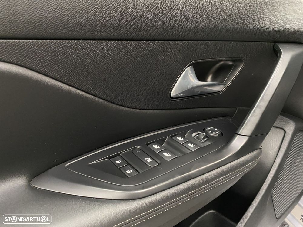 Peugeot 308 SW 1.5 BlueHDi Allure Pack - 17
