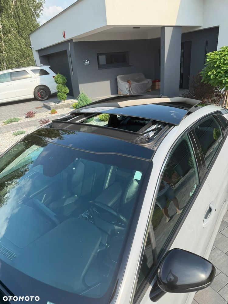 Kia K5 - 6