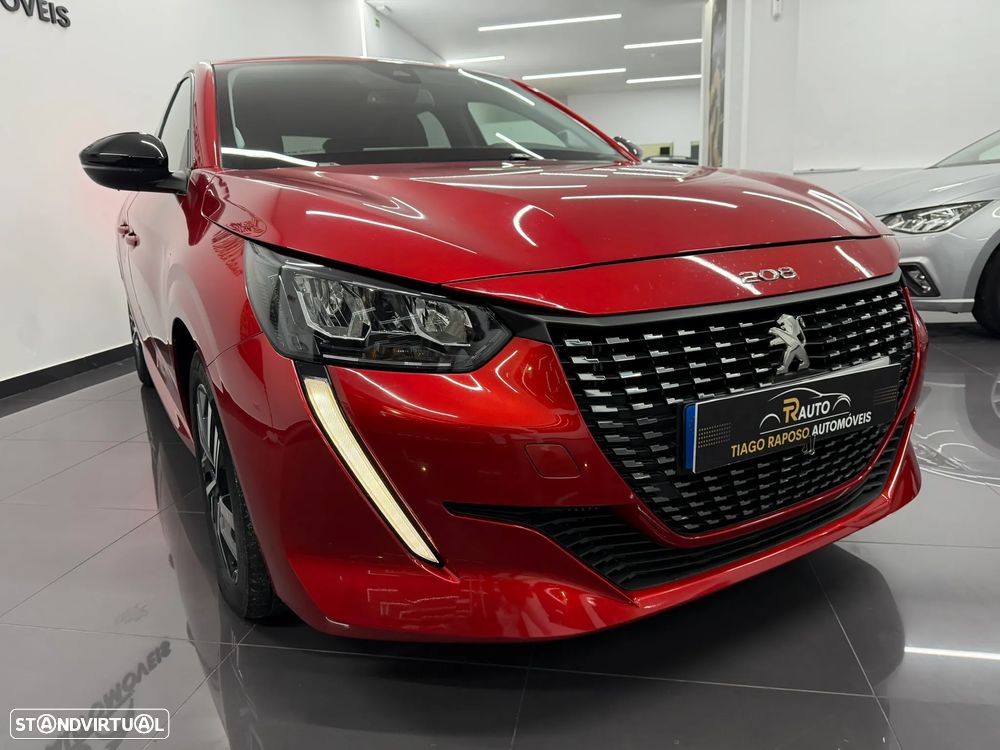 Peugeot 208 PureTech 100 EAT8 Allure - 5