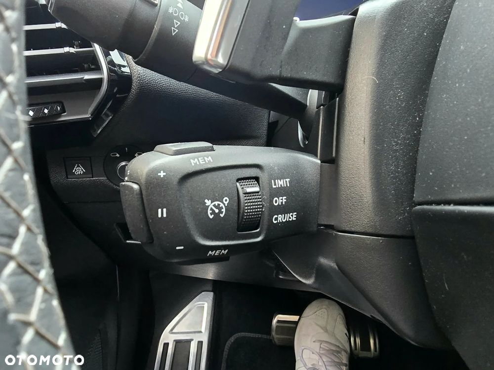 DS Automobiles DS 7 Crossback 1.6 E-Tense Rivoli - 36