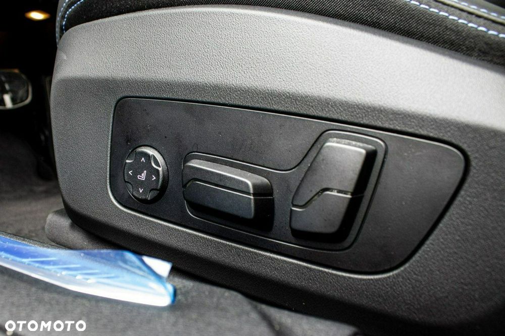 BMW Seria 2 - 16