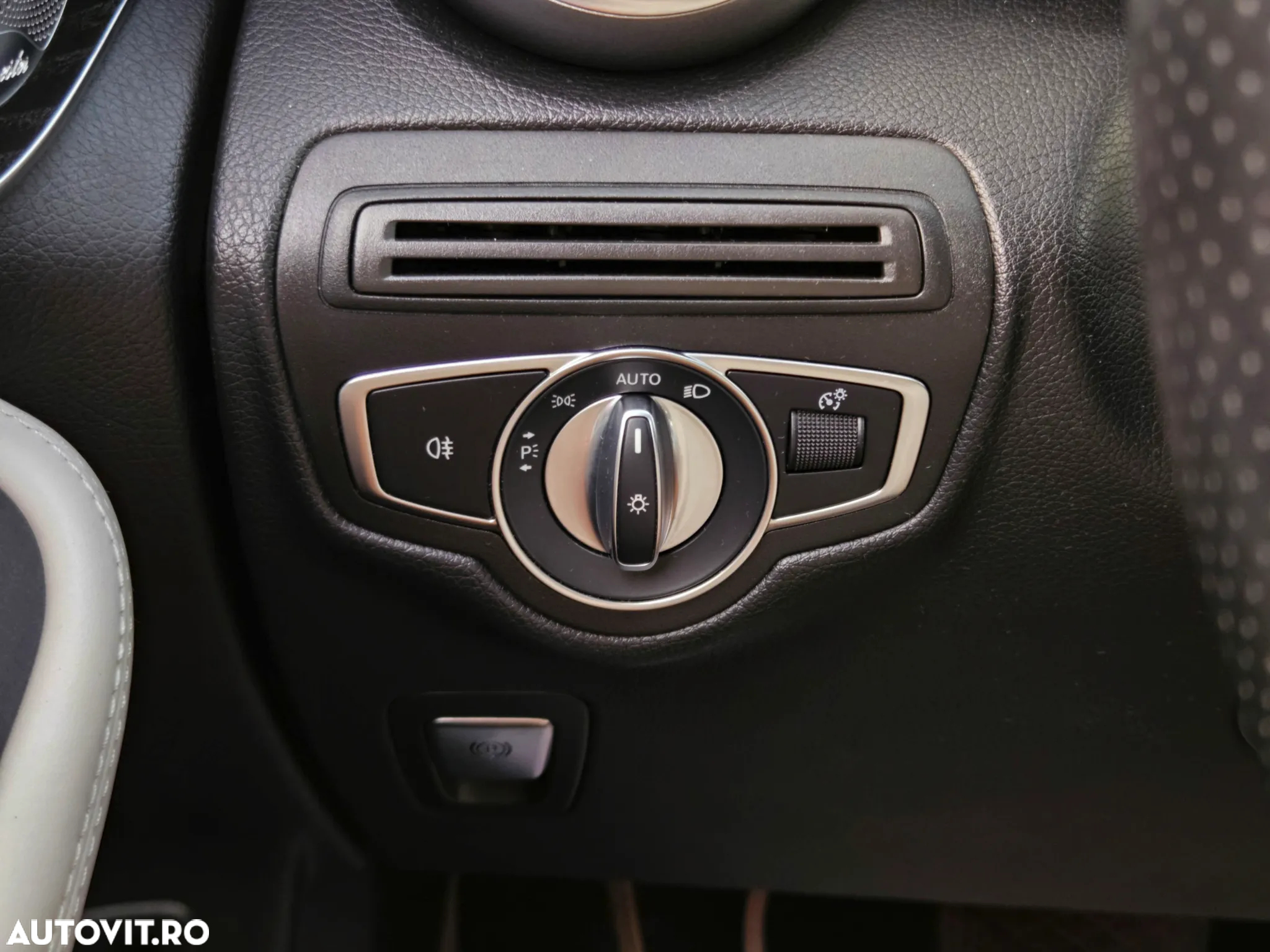 Mercedes-Benz GLC 300 e 4MATIC - 20