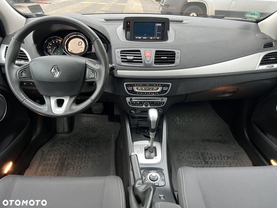 Renault Megane 2.0 16V Privilege CVT - 19