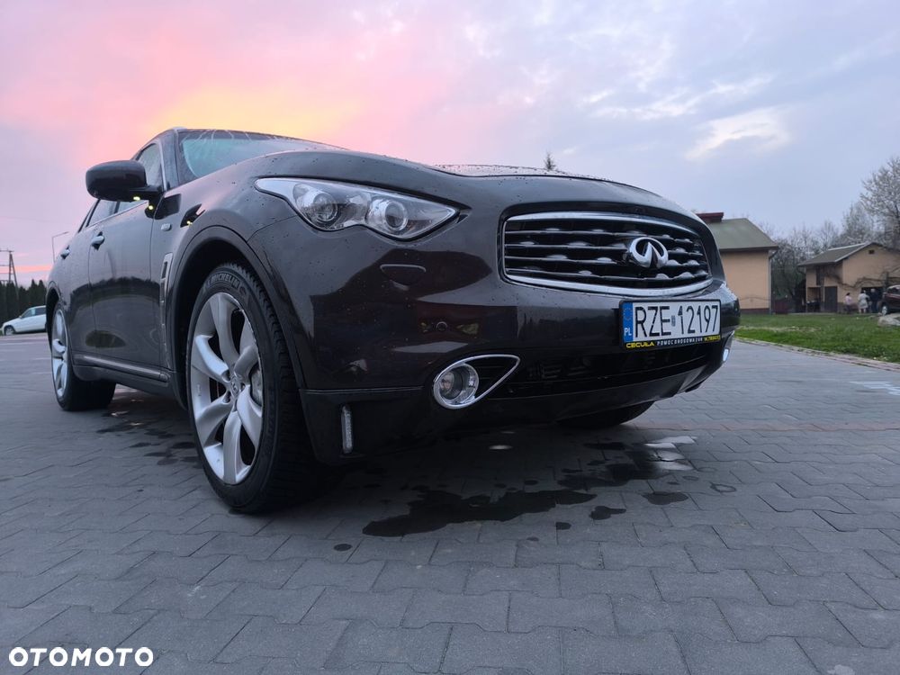 Infiniti FX FX30d S Premium - 1