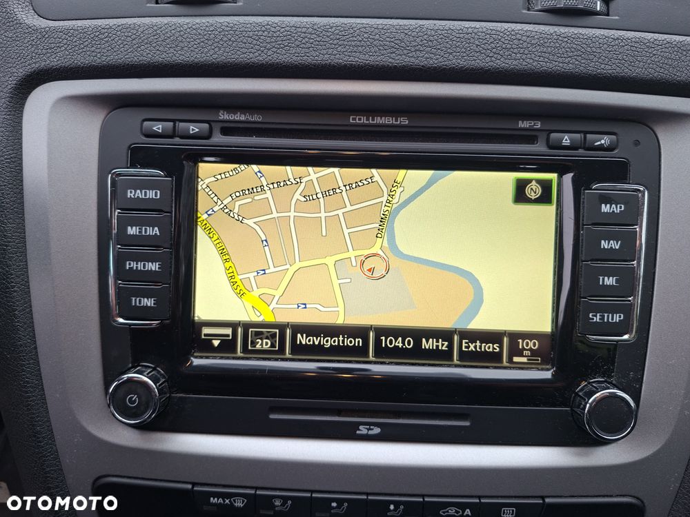 Skoda Octavia 2.0 TDI DPF DSG FAMILY 4x4 - 21