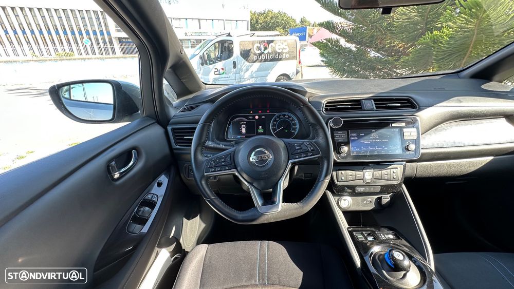 Nissan Leaf N-Connecta - 24