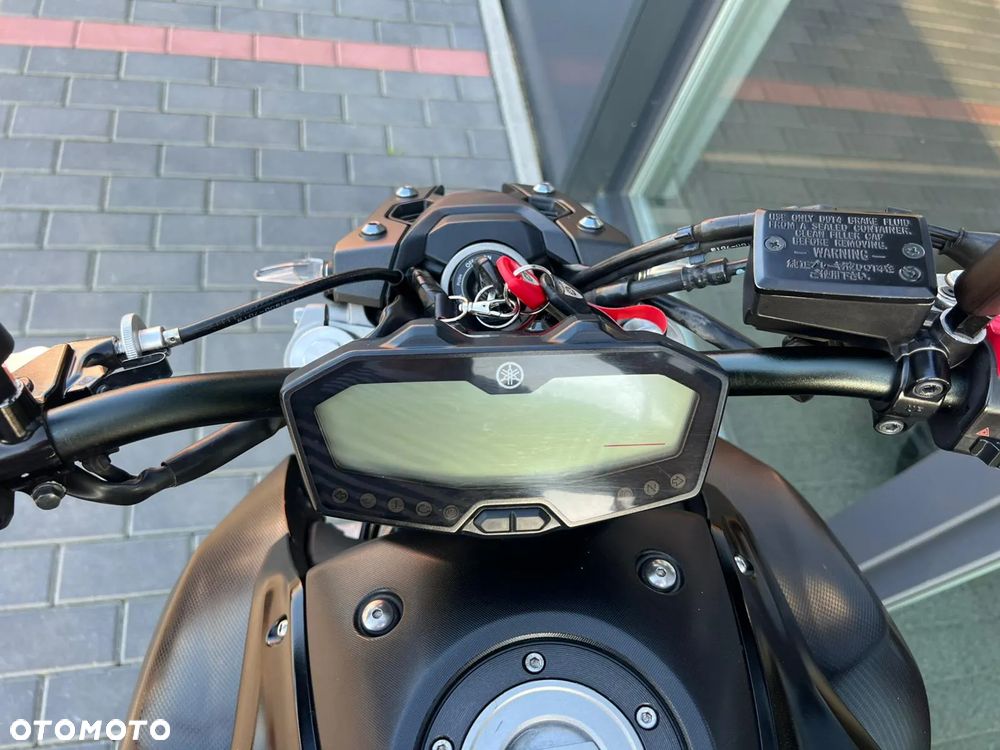 Yamaha MT - 33