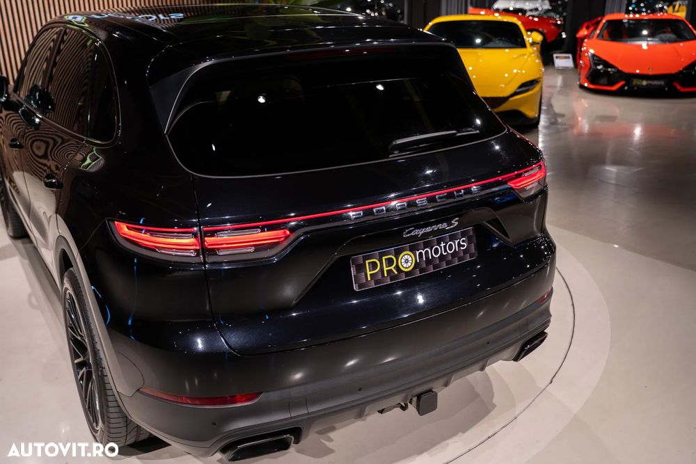 Porsche Cayenne Tiptronic S - 14