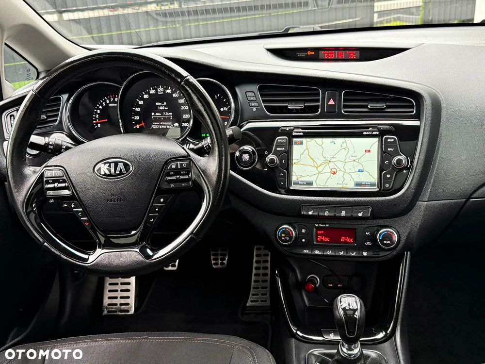 Kia Ceed 1.6 GDI Platinum Edition - 2