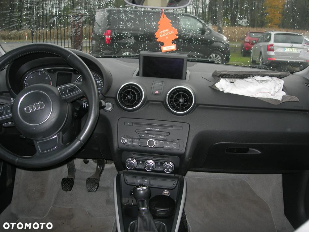 Audi A1 Sportback 1.6 TDI Ambition - 19