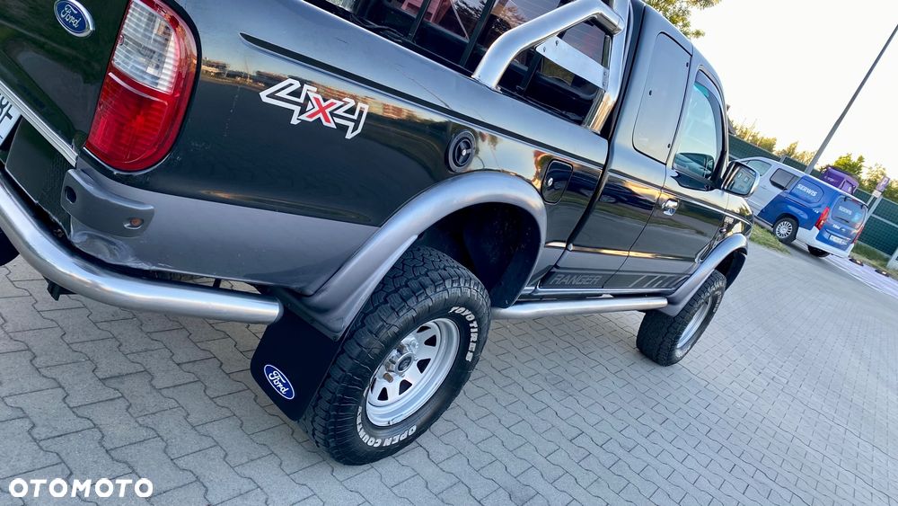 Ford Ranger XLT - 12