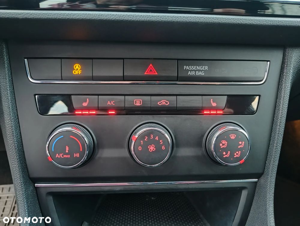 Nissan Qashqai 1.2 DIG-T N-Connecta - 14