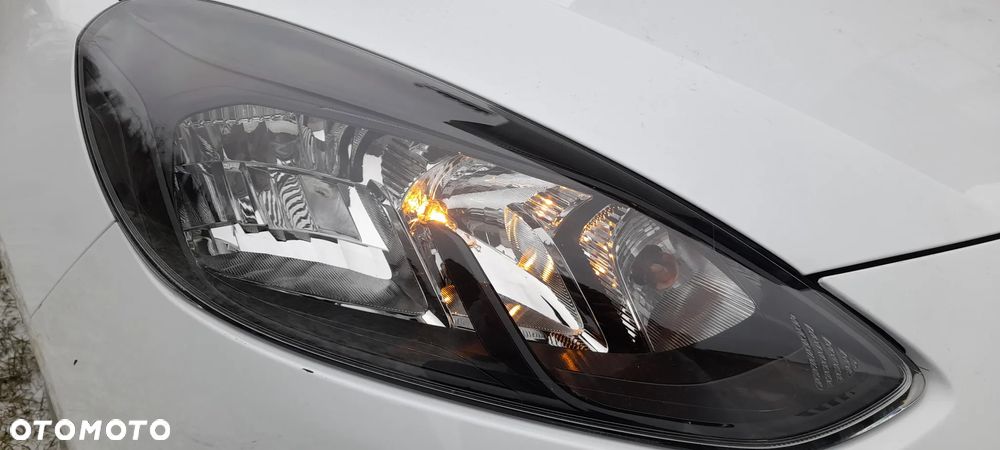 Ford Fiesta 1.1 S&S COOL&CONNECT - 7