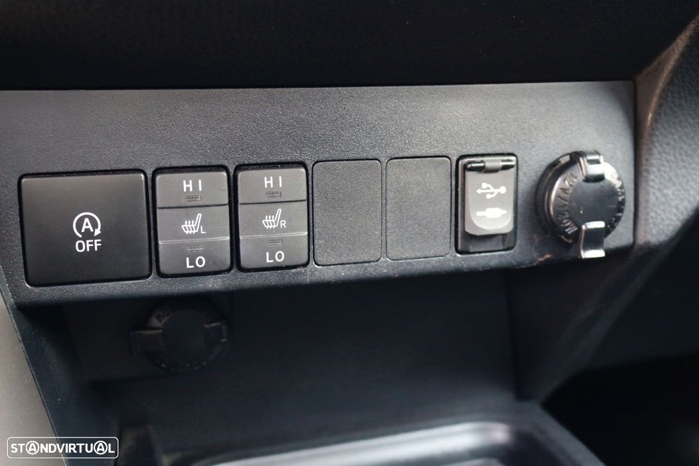 Toyota RAV4 2.0 D-4D Comfort - 34