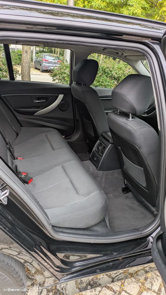 BMW 316 d Touring Advantage - 14