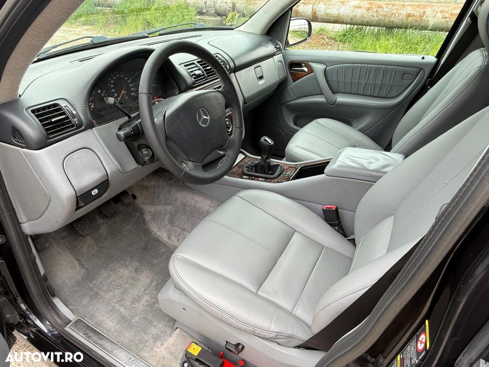 Mercedes-Benz ML 270 CDI - 6