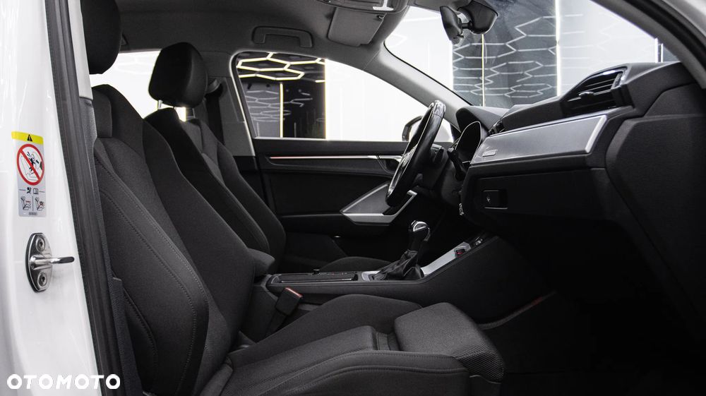 Audi Q3 Sportback 45 TFSIe S tronic S line - 21