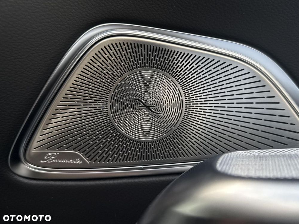 Mercedes-Benz Klasa E - 26