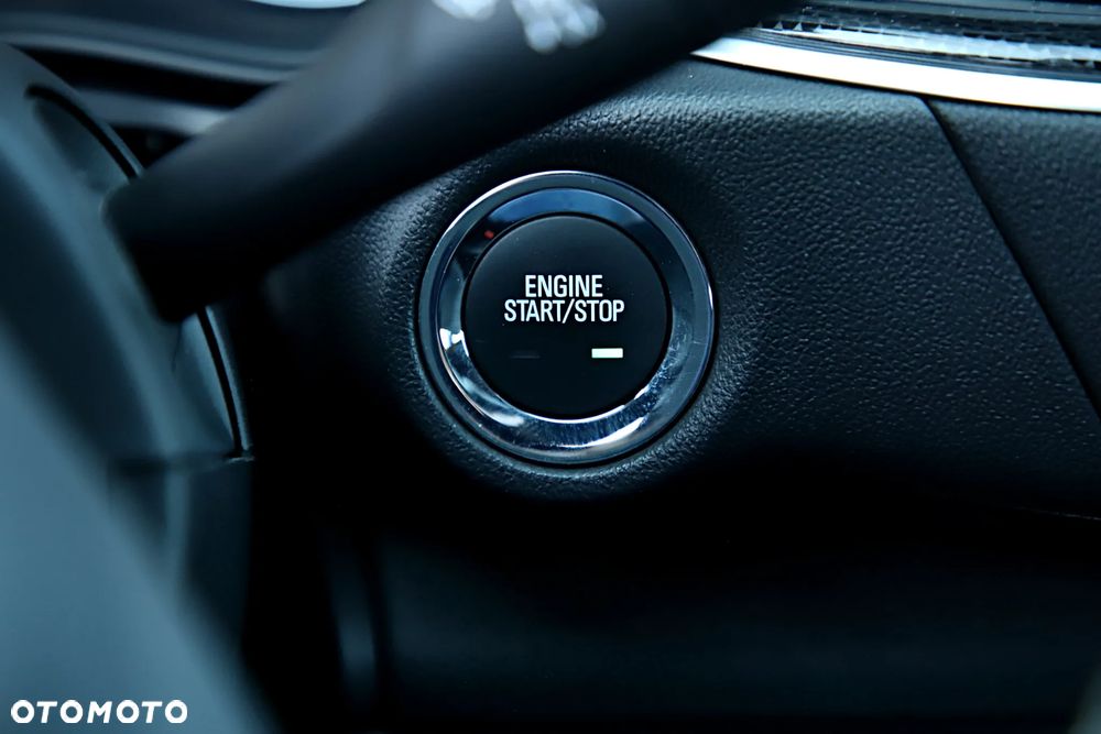 Opel Insignia 2.0 CDTI Business Elegance S&S - 33
