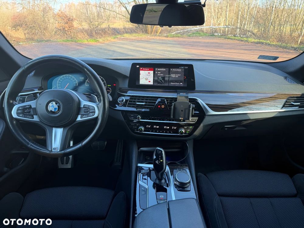 BMW Seria 5 530i xDrive M Sport sport - 5