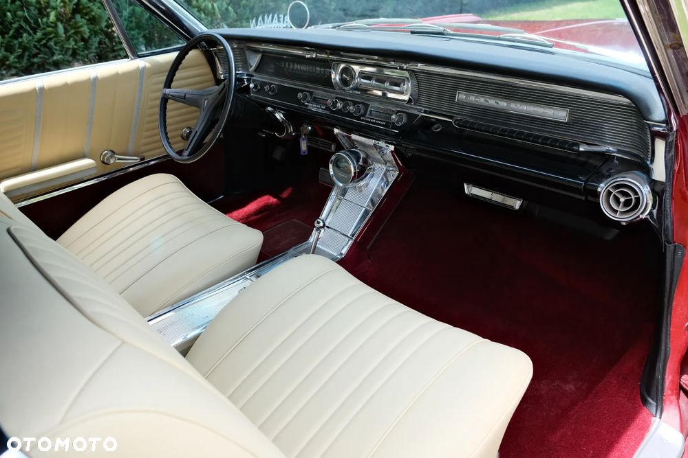 Pontiac Bonneville - 30