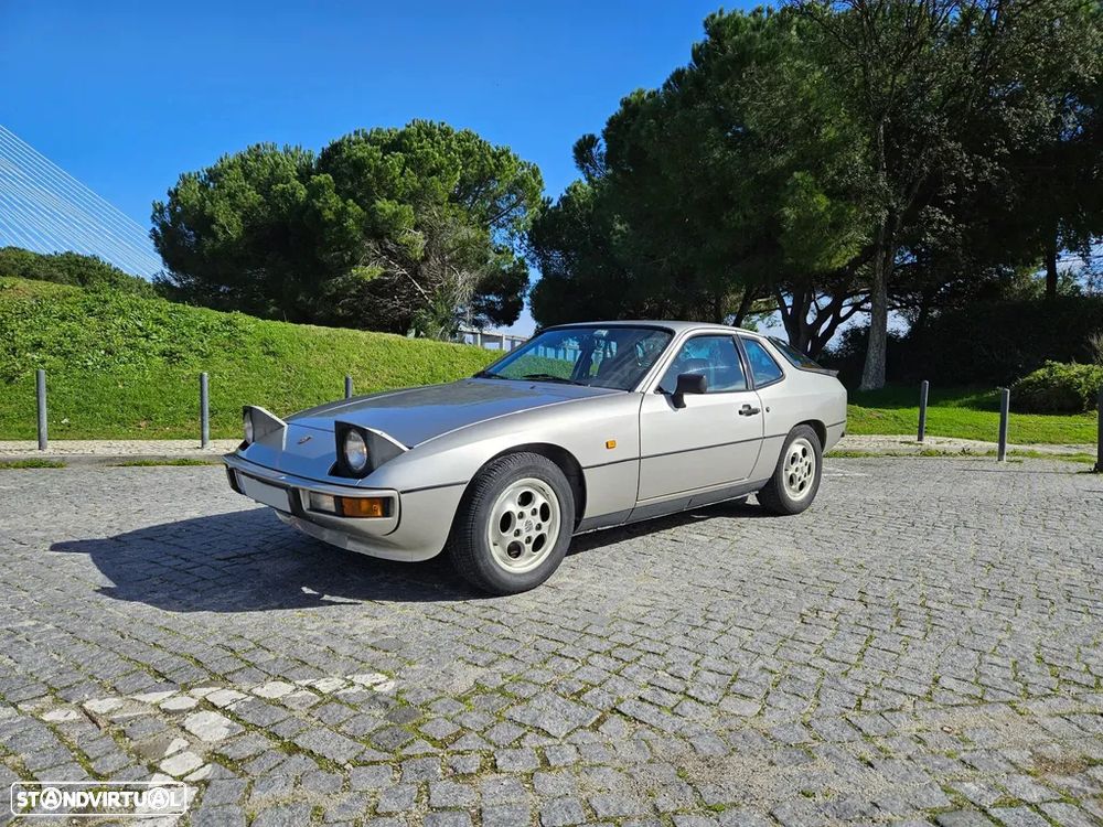 Porsche 924 - 18