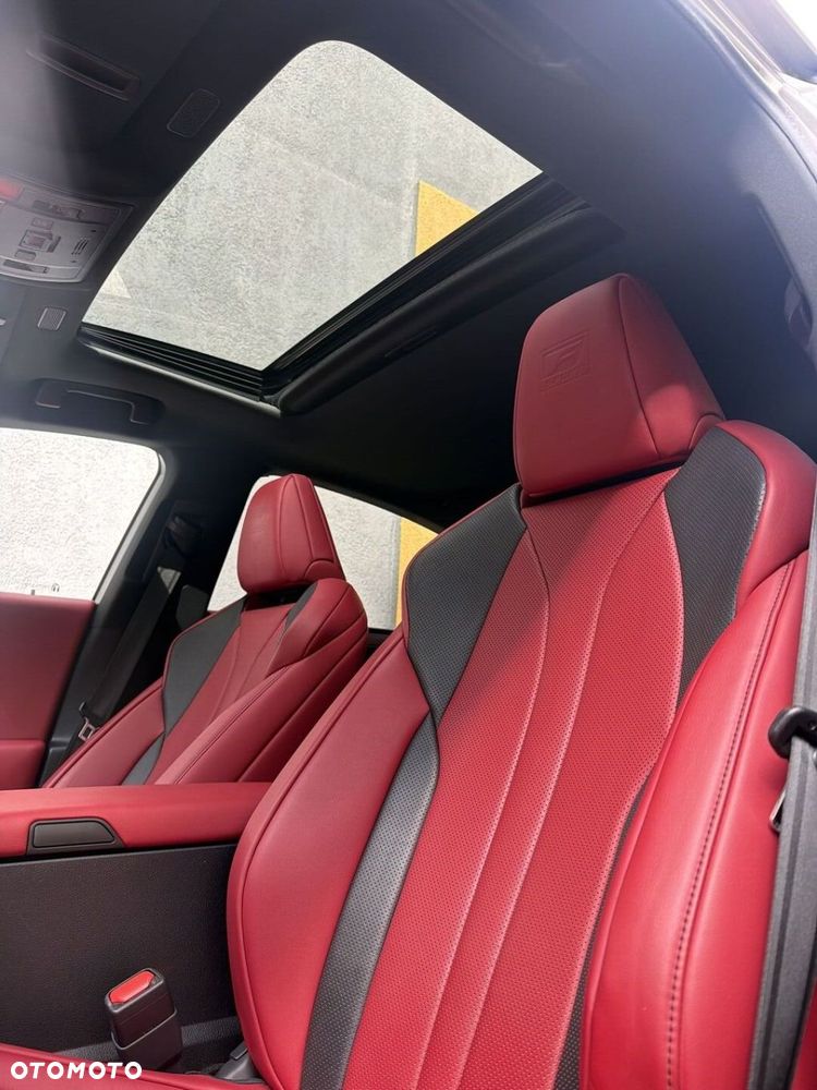 Lexus ES 300h F Sport - 13