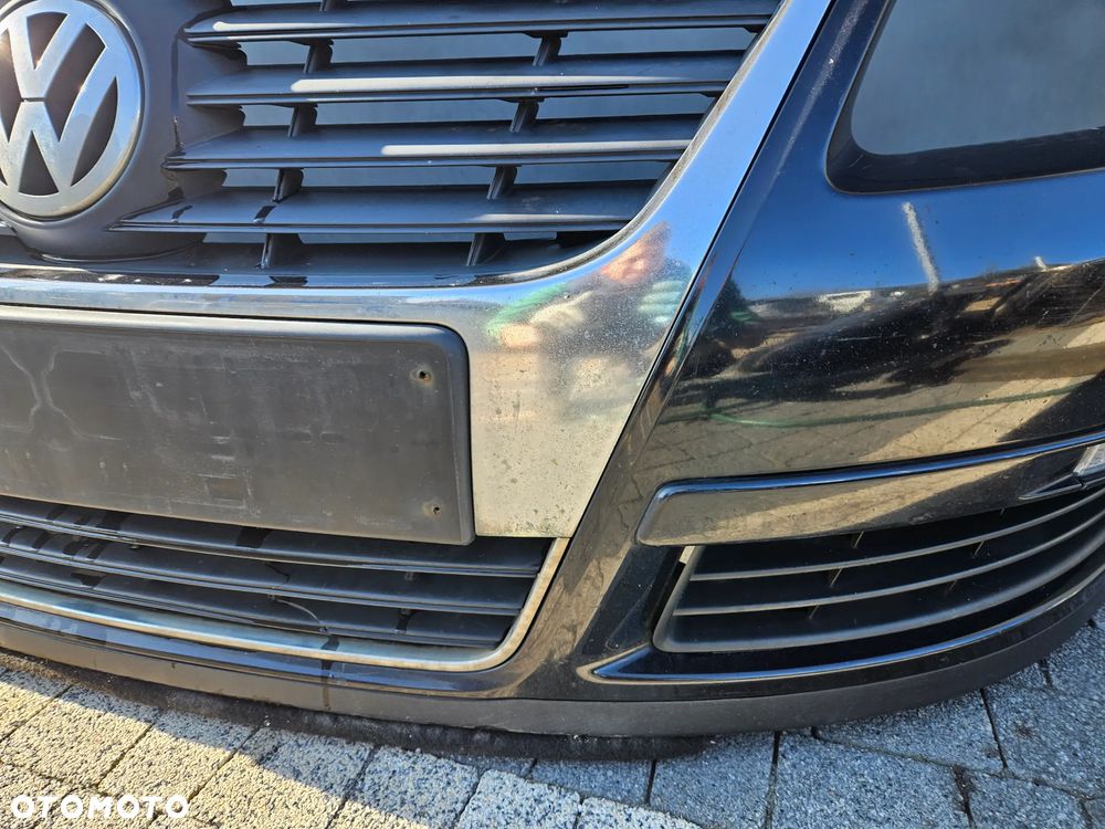 VW Passat B6 LC9X Zderzak Przedni - 12