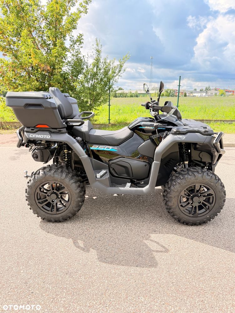CFMoto CForce - 19