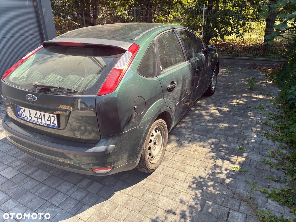 Ford Focus 1.6 Ghia - 3