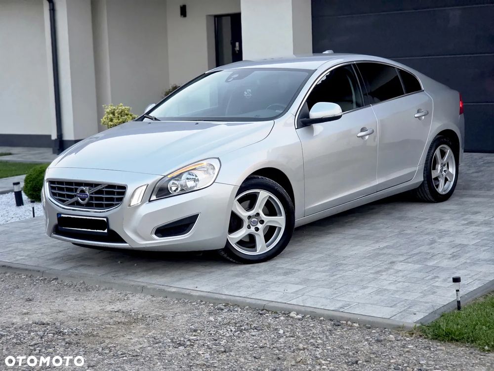 Volvo S60 - 2