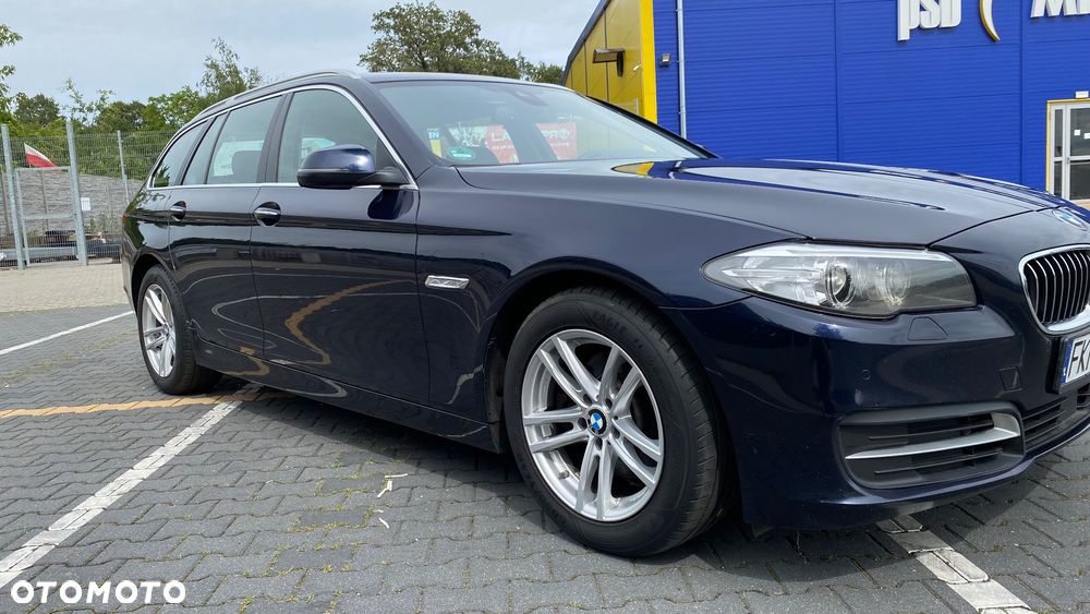BMW Seria 5 520d Luxury Line - 13