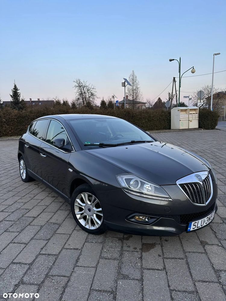 Lancia Delta 1.4 T-Jet Argento - 2
