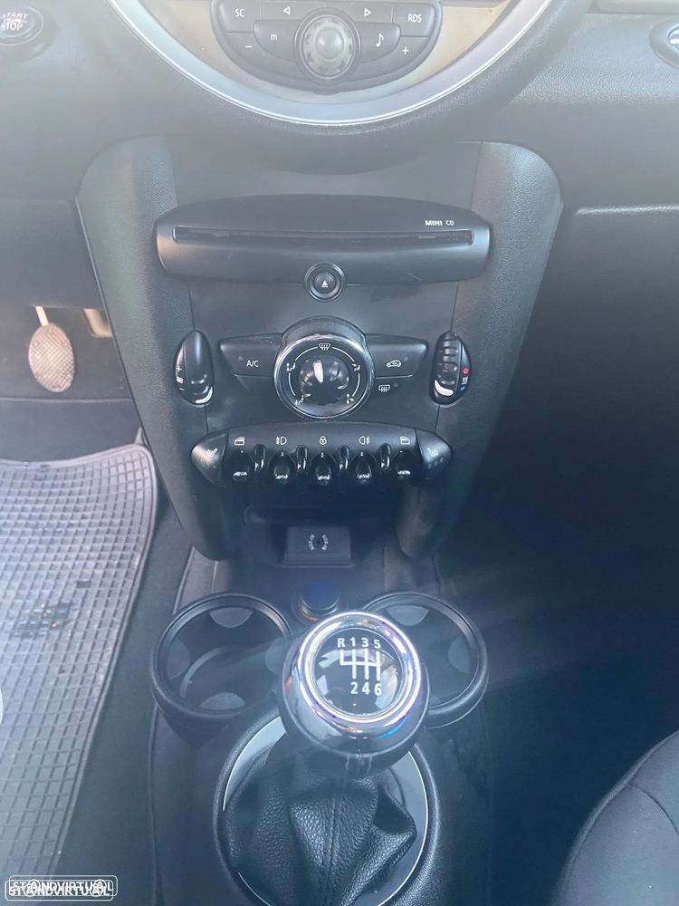 MINI 3 Portas One 1.6 - 17