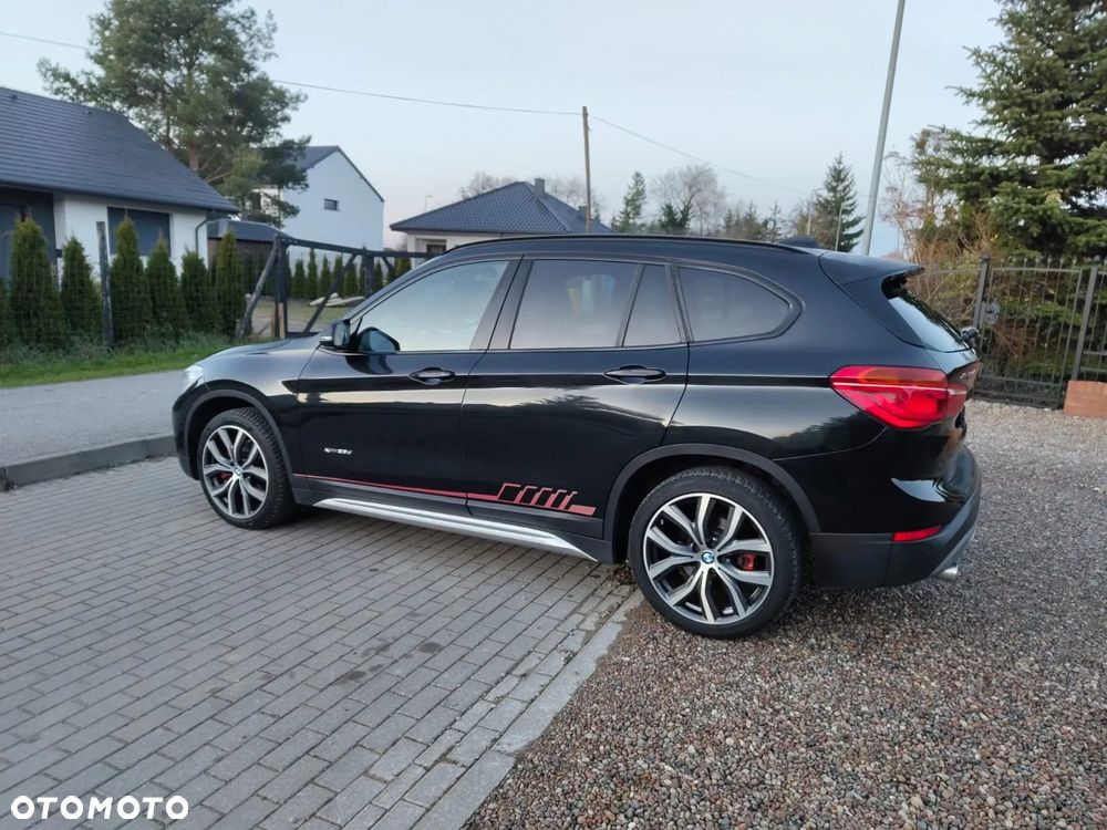 BMW X1 xDrive25d Sport Line - 11