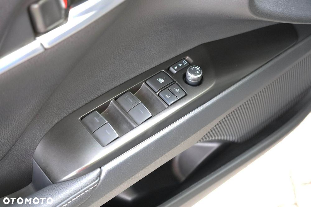 Toyota Camry 2.5 Hybrid Prestige CVT - 32