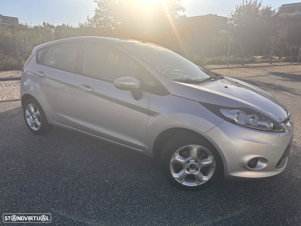 Ford Fiesta 1.4 TDCI Trend - 4